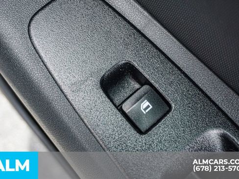 Used 2025 Hyundai Elantra Sport image 53