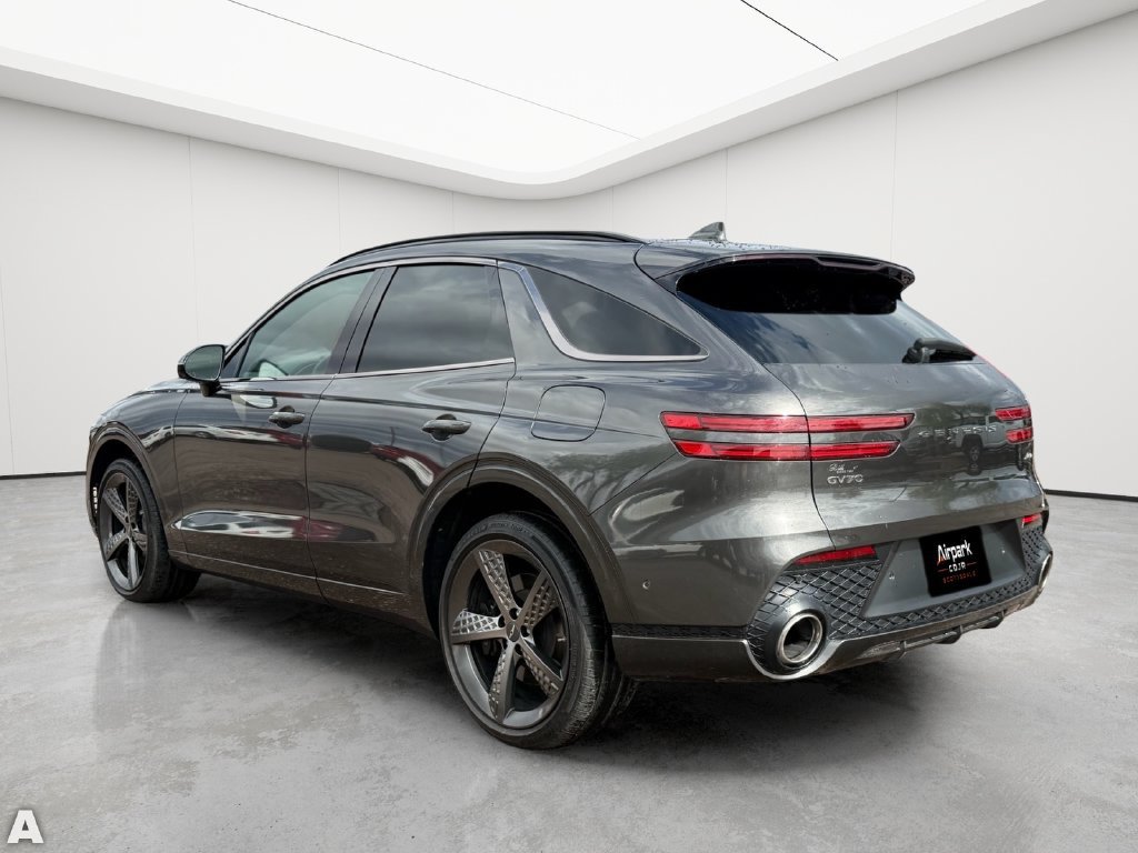 Used 2025 Genesis GV70 2.5T w/ Sport Prestige Package AWD/4WD image 4