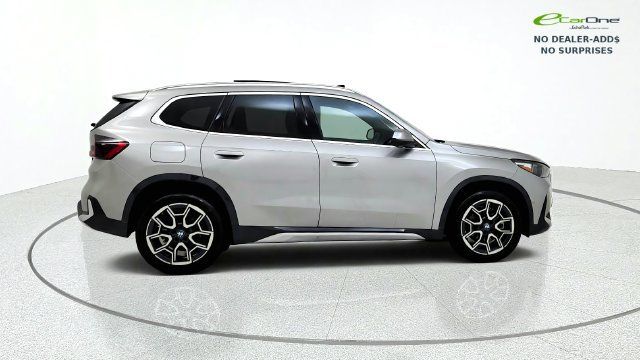 Used 2026 BMW X1 xDrive28i w/ Technology Package AWD/4WD image 9