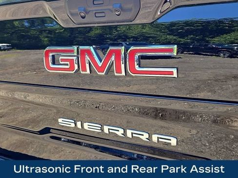 Used 2026 GMC Sierra 1500 AT4 w/ AT4 Premium Package AWD/4WD image 37