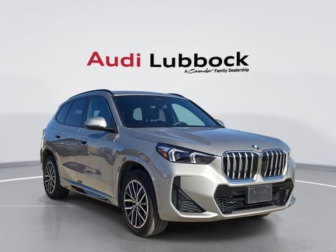 Used 2025 BMW X1 xDrive28i image 1