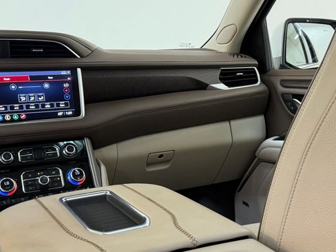 Used 2021 GMC Yukon Denali image 25