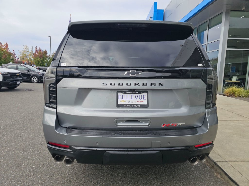 New 2026 Chevrolet Suburban RST w/ RST Capability Package AWD/4WD image 6