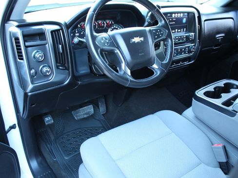 Used 2018 Chevrolet Silverado 1500 LT image 11