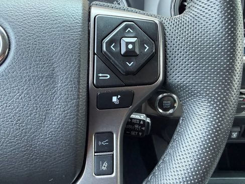 Used 2023 Toyota Tacoma SR5 AWD/4WD image 26
