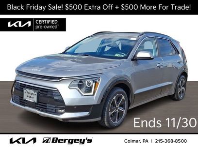 Used 2023 Kia Niro SX