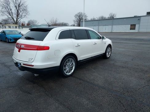 Used 2015 Lincoln MKT AWD w/ Equipment Group 201A image 3