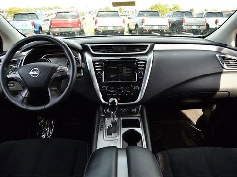 Used 2021 Nissan Murano SV image 7
