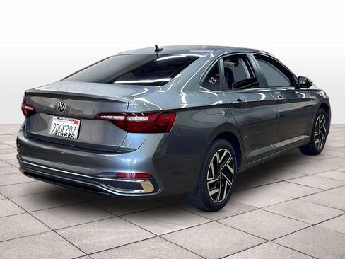 Used 2022 Volkswagen Jetta SEL FWD image 15