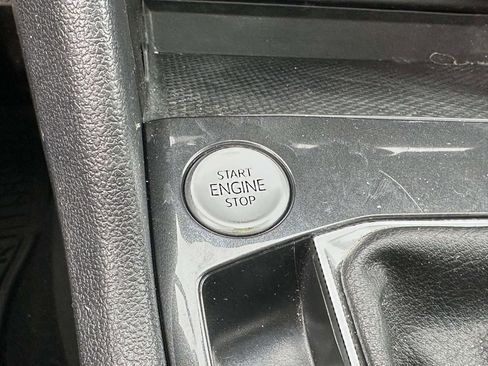 Used 2023 Volkswagen Tiguan S image 27