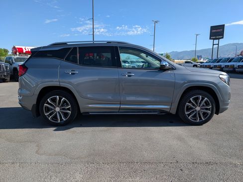Used 2020 GMC Terrain Denali AWD/4WD image 6