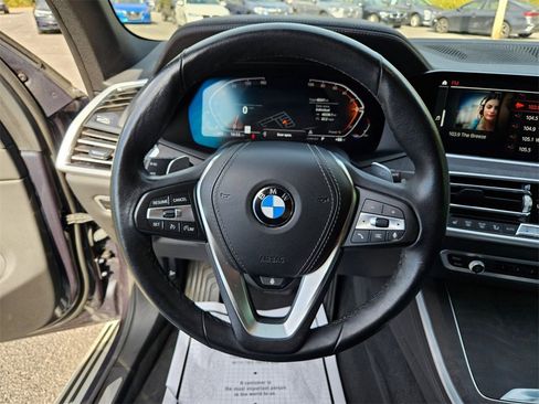 Certified 2022 BMW X5 xDrive40i w/ Premium Package image 10