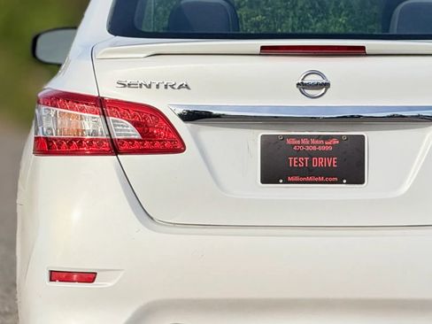 Used 2014 Nissan Sentra SR image 11