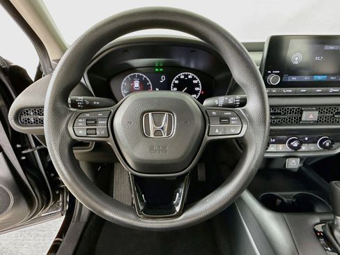 Certified 2024 Honda HR-V LX image 11