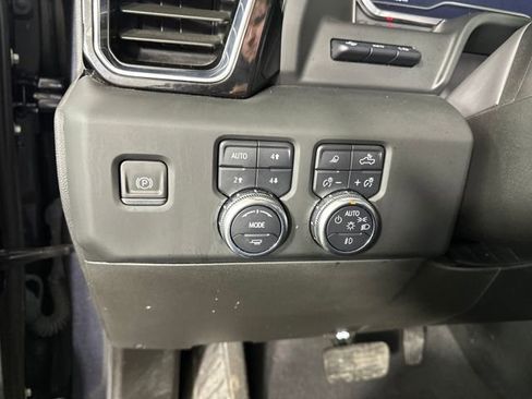 Used 2023 GMC Sierra 1500 Denali Ultimate image 19