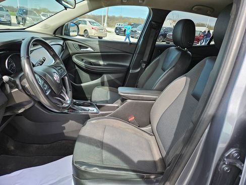 Used 2021 Buick Encore GX Select w/ Sport Touring Package FWD image 21