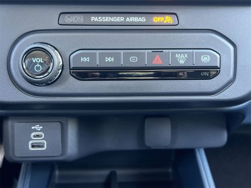 New 2025 Ford Maverick XL w/ 4K Tow Package image 5