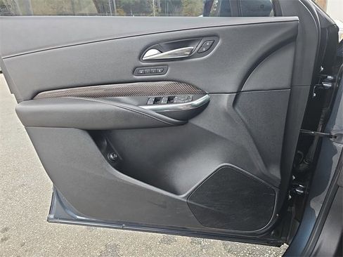 Used 2019 Cadillac XT4 Sport image 27