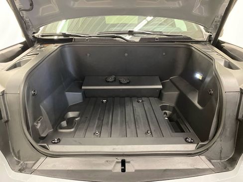 New 2025 Chevrolet Silverado EV LT image 4