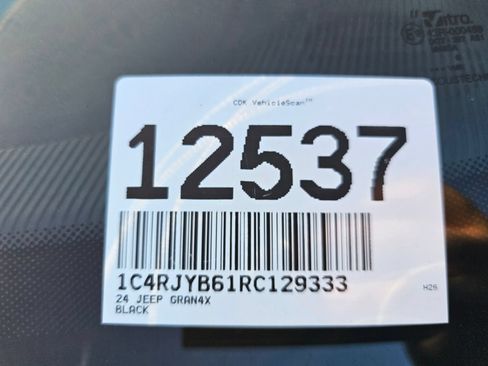 Used 2024 Jeep Grand Cherokee Limited 4xe AWD/4WD image 12