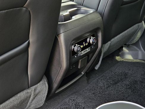 New 2026 Buick Enclave Avenir w/ Super Cruise Package image 23