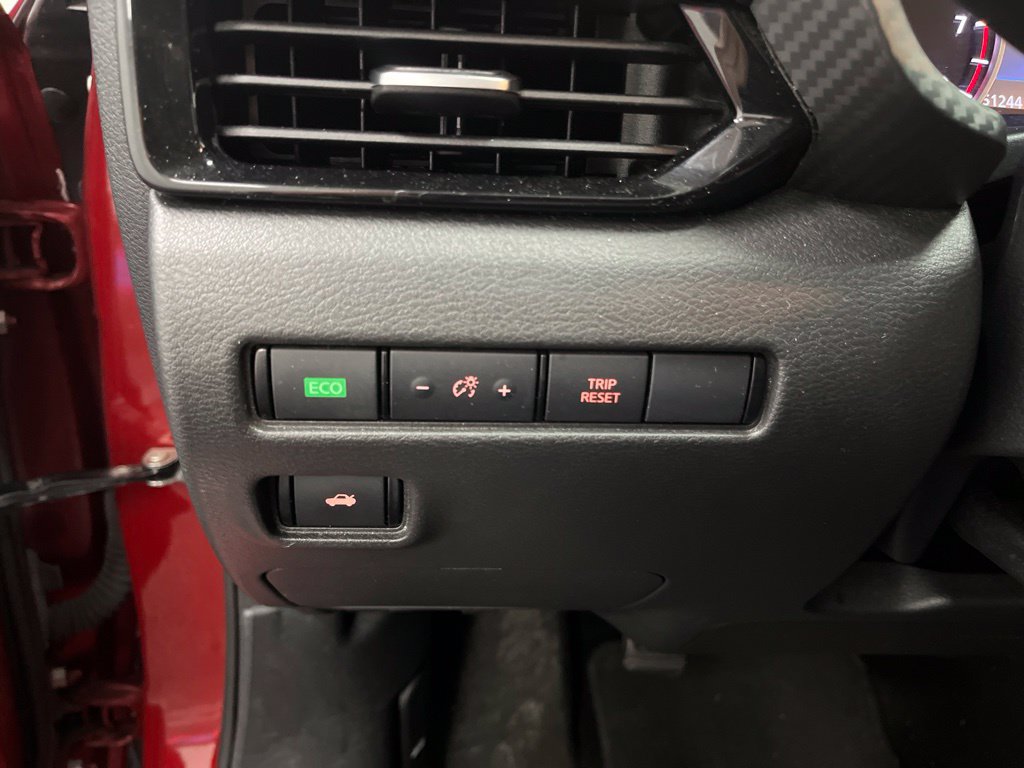 Used 2024 Nissan Sentra SV FWD image 27