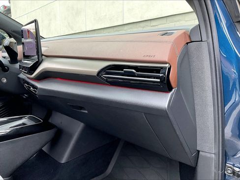 Certified 2023 Volkswagen ID.4 Pro RWD image 15