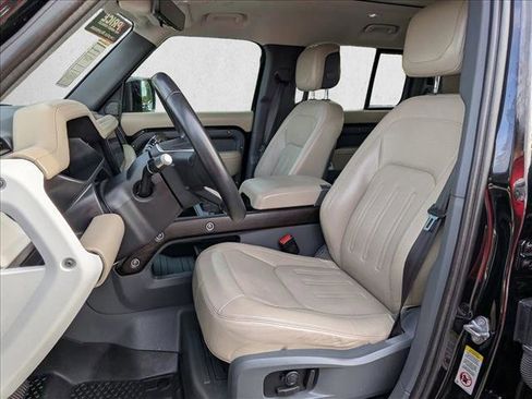 Used 2020 Land Rover Defender 110 HSE image 16