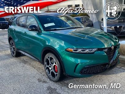 New 2025 Alfa Romeo Tonale w/ Premium Package
