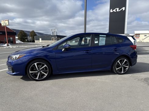 Used 2023 Subaru Impreza 2.0i Sport image 7