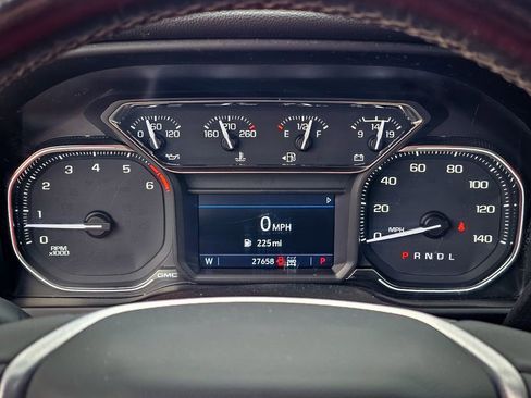 Certified 2022 GMC Sierra 3500 SLE w/ SLE Convenience Package image 18