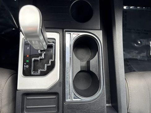 Used 2018 Toyota Tundra SR5 w/ TRD Off Road Package image 22