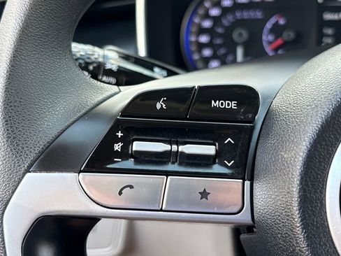 Used 2024 Hyundai Tucson SE AWD/4WD image 18