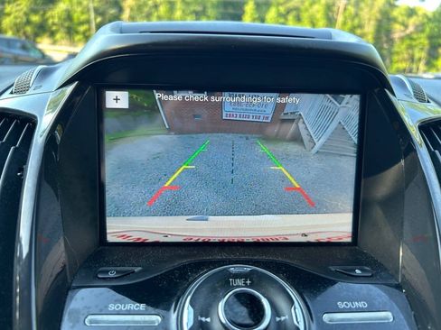 Used 2016 Ford Escape Titanium AWD/4WD image 18
