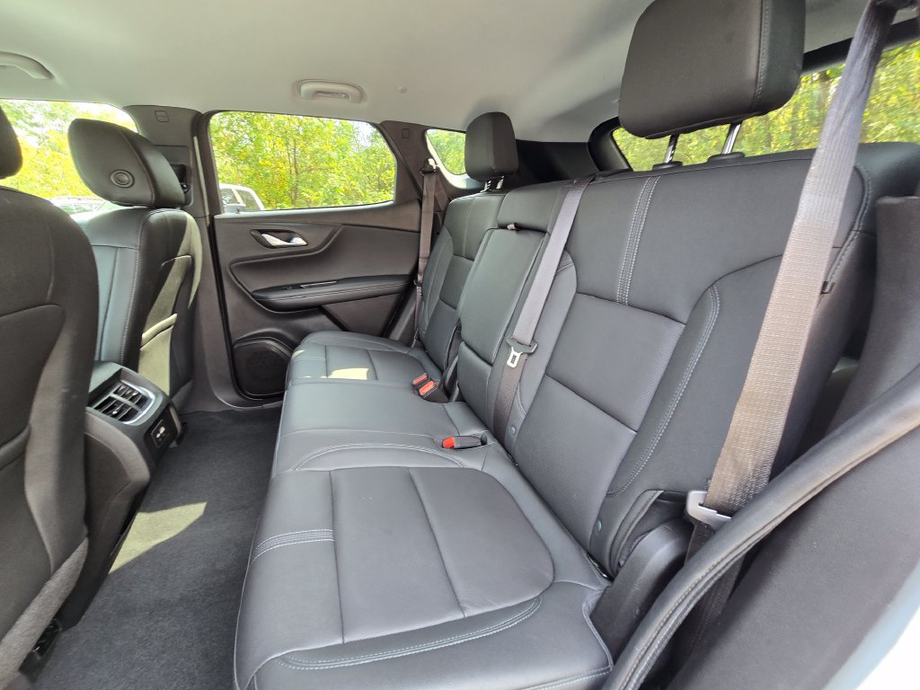 Used 2022 Chevrolet Blazer LT AWD/4WD image 22
