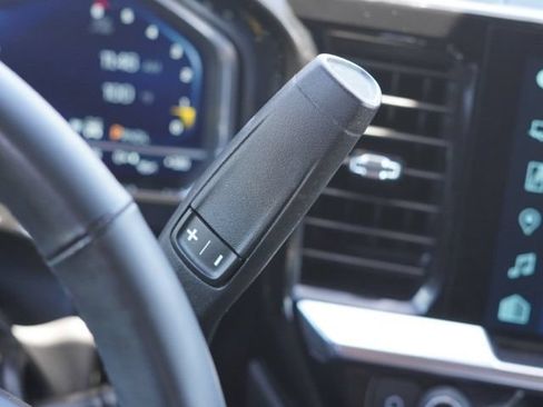 Used 2023 Chevrolet Silverado 1500 LT AWD/4WD image 24
