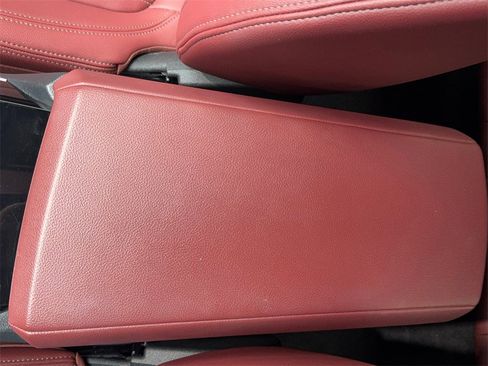 Used 2022 BMW i4 eDrive40 image 33