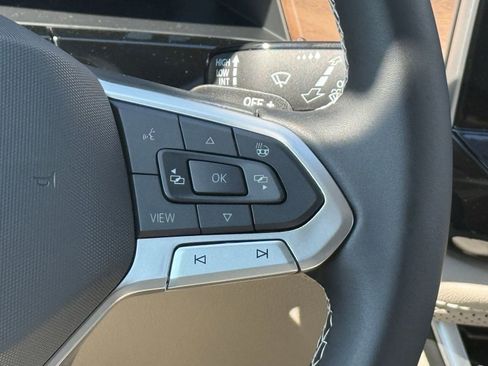 New 2026 Volkswagen Atlas SE image 21