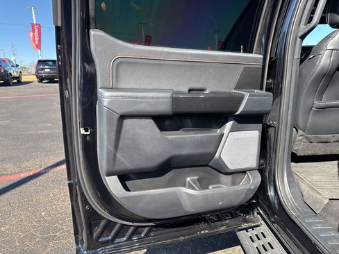 Used 2025 Ford F150 Raptor AWD/4WD image 38