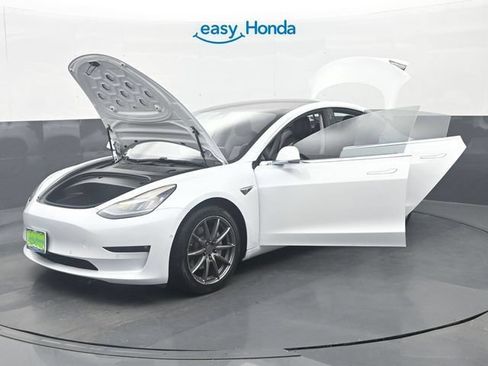 Used 2018 Tesla Model 3 Mid Range RWD image 35