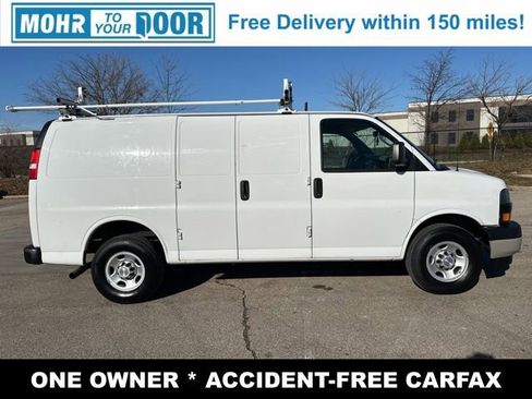 Used 2021 Chevrolet Express 2500 w/ Driver Convenience Package image 4