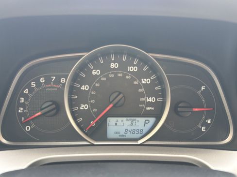 Used 2015 Toyota RAV4 XLE FWD image 20