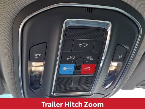 Used 2023 Jeep Grand Cherokee Limited w/ Luxury Tech Group II RWD image 31