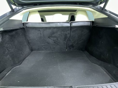 Used 2019 Tesla Model S 100D AWD/4WD image 29