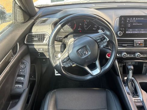 Used 2021 Honda Accord Sport image 3