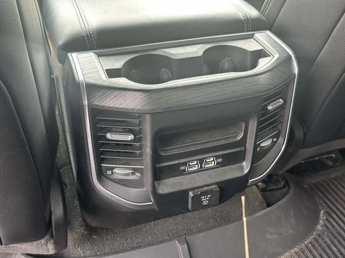 Used 2023 RAM 1500 Laramie AWD/4WD image 14