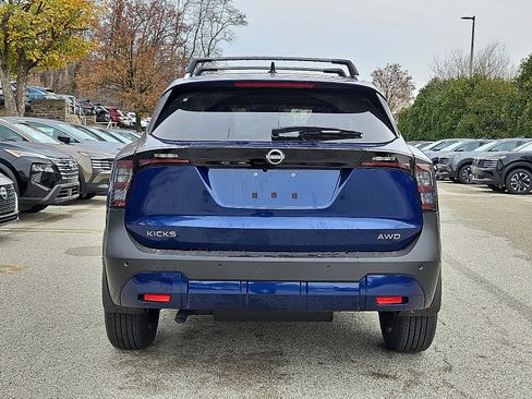 New 2026 Nissan Kicks SV image 5