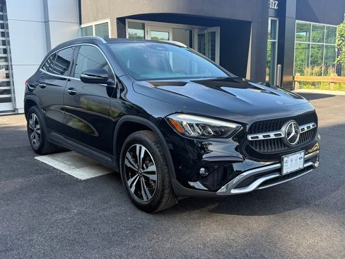 Used 2026 Mercedes-Benz GLA 250 4MATIC image 1