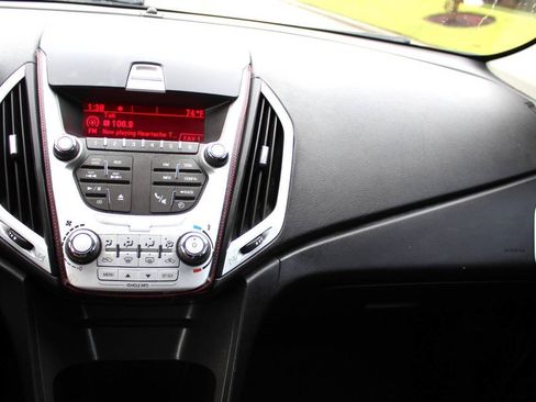 Used 2011 GMC Terrain SLE FWD image 9