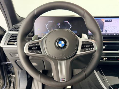 New 2026 BMW X5 xDrive40i w/ M Sport Package AWD/4WD image 11